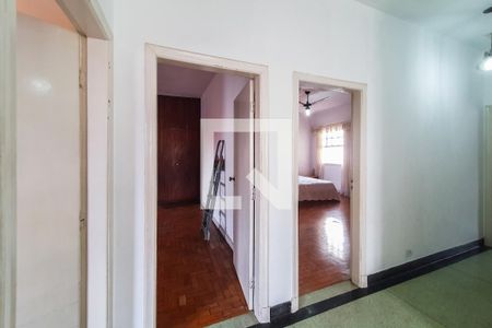Casa à venda com 415m², 6 quartos e 6 vagasCorredor