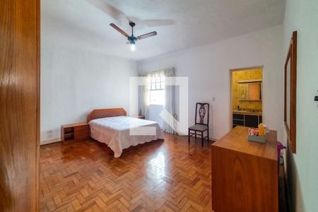 Casa à venda com 415m², 6 quartos e 6 vagasQuarto 5 - suite