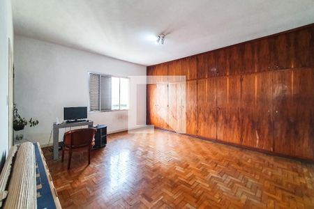 Casa à venda com 415m², 6 quartos e 6 vagasQuarto 4