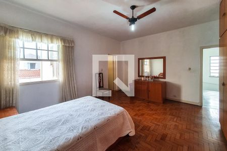 Casa à venda com 415m², 6 quartos e 6 vagasQuarto 5 - suite