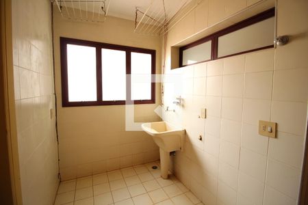 Lavanderia  de apartamento para alugar com 3 quartos, 120m² em Centro, Ribeirão Preto