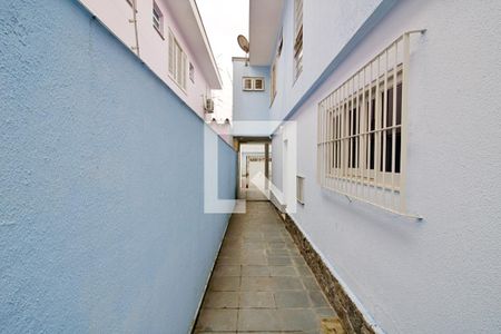 Casa à venda com 180m², 4 quartos e 4 vagasCorredor