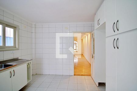 Casa à venda com 180m², 4 quartos e 4 vagasCozinha