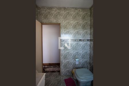 Casa à venda com 120m², 3 quartos e 2 vagas Casa à venda com 120m², 3 quartos e 2 vagasBanheiro