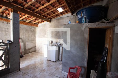 Casa à venda com 120m², 3 quartos e 2 vagas Casa à venda com 120m², 3 quartos e 2 vagasLavanderia