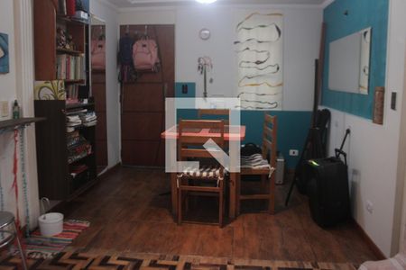 Sala de apartamento para alugar com 2 quartos, 66m² em Jardim Arpoador, São Paulo