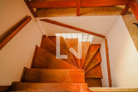 Casa para alugar com 360m², 5 quartos e 4 vagasCobertura