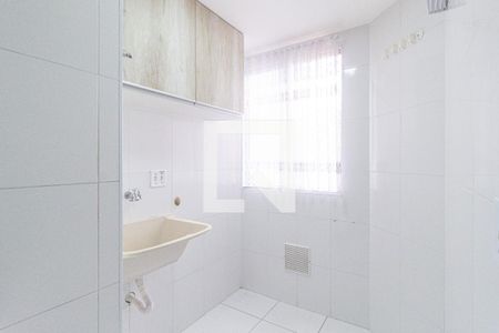 Apartamento à venda com 54m², 2 quartos e 1 vaga Apartamento à venda com 54m², 2 quartos e 1 vagaCozinha e área de serviço