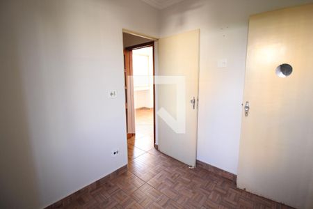 Apartamento para alugar com 67m², 3 quartos e 1 vagaQuarto 2