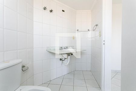 Apartamento para alugar com 80m², 2 quartos e 2 vagasBanheiro da Suíte