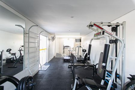 Apartamento para alugar com 80m², 2 quartos e 2 vagasÁrea comum - Academia
