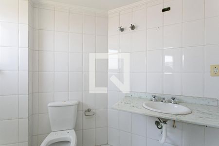 Apartamento para alugar com 80m², 2 quartos e 2 vagasBanheiro da Suíte