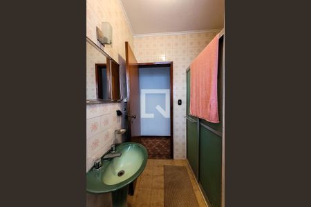 Casa à venda com 240m², 3 quartos e 2 vagasBanheiro Suíte