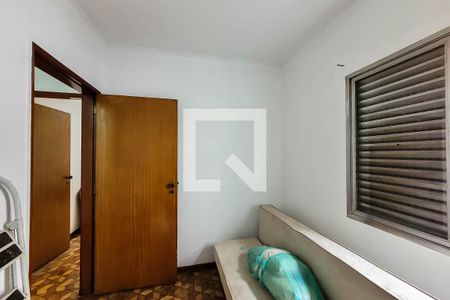 Casa à venda com 240m², 3 quartos e 2 vagasQuarto 2