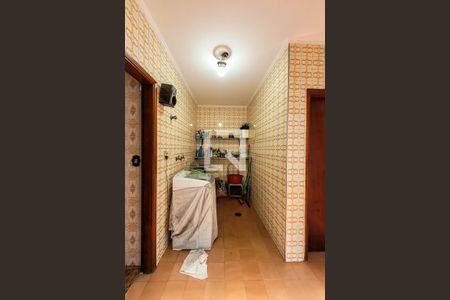 Casa à venda com 240m², 3 quartos e 2 vagasÁrea de Serviço