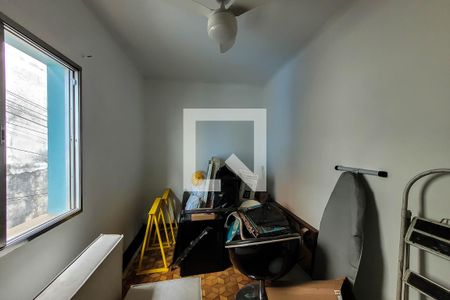 Casa à venda com 240m², 3 quartos e 2 vagasQuarto 2