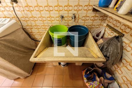 Casa à venda com 240m², 3 quartos e 2 vagasDetalhe da area de serviço