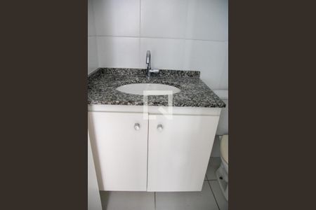 Apartamento para alugar com 59m², 3 quartos e 1 vaga Apartamento para alugar com 59m², 3 quartos e 1 vagaBanheiro do Quarto 3