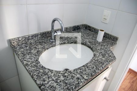 Apartamento para alugar com 59m², 3 quartos e 1 vaga Apartamento para alugar com 59m², 3 quartos e 1 vagaBanheiro 2