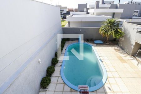 Casa à venda com 300m², 4 quartos e 4 vagas Casa à venda com 300m², 4 quartos e 4 vagasQuarto 1 - Vista
