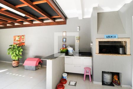 Casa à venda com 300m², 4 quartos e 4 vagas Casa à venda com 300m², 4 quartos e 4 vagasQuintal