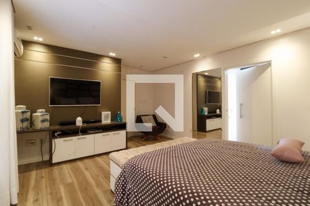 Casa à venda com 300m², 4 quartos e 4 vagas Casa à venda com 300m², 4 quartos e 4 vagasQuarto Suíte