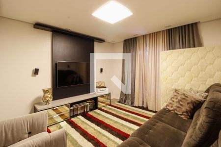 Casa à venda com 300m², 4 quartos e 4 vagas Casa à venda com 300m², 4 quartos e 4 vagasQuarto 2