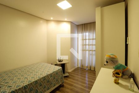 Casa à venda com 300m², 4 quartos e 4 vagas Casa à venda com 300m², 4 quartos e 4 vagasQuarto 3