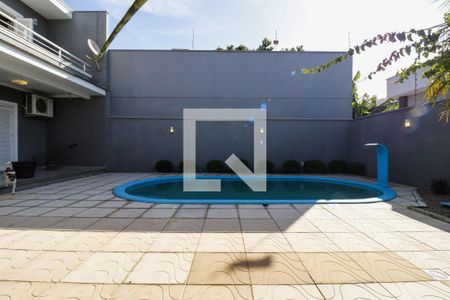 Casa à venda com 300m², 4 quartos e 4 vagas Casa à venda com 300m², 4 quartos e 4 vagasQuintal