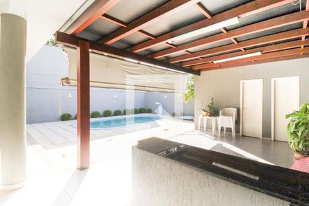 Casa à venda com 300m², 4 quartos e 4 vagas Casa à venda com 300m², 4 quartos e 4 vagasQuintal