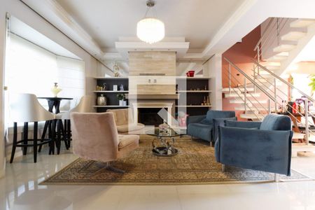 Sala de casa à venda com 4 quartos, 300m² em Estância Velha, Canoas