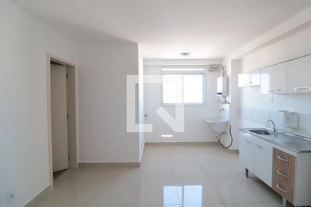 Sala, Cozinha e Área de Serviço de kitnet/studio à venda com 1 quarto, 33m² em Brás, São Paulo