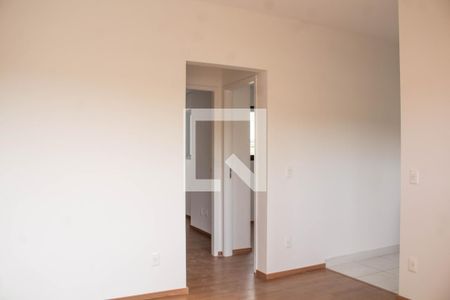 Sala de apartamento para alugar com 2 quartos, 40m² em Vila Jacuí, São Paulo