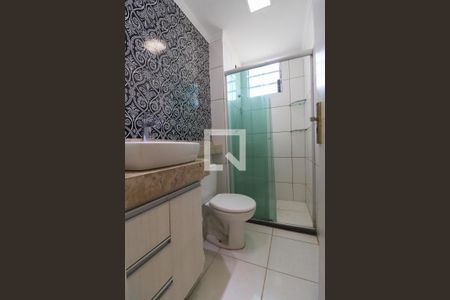 Apartamento para alugar com 56m², 2 quartos e 1 vaga Apartamento para alugar com 56m², 2 quartos e 1 vagaBanheiro