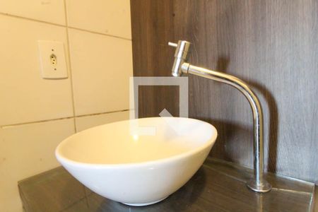 Apartamento à venda com 49m², 2 quartos e 1 vagaBanheiro - Torneira