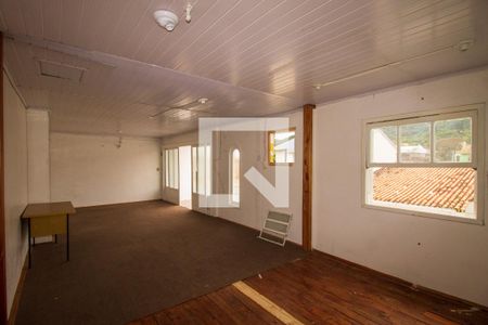 Casa à venda com 140m², 5 quartos e 4 vagasSalão de Festas