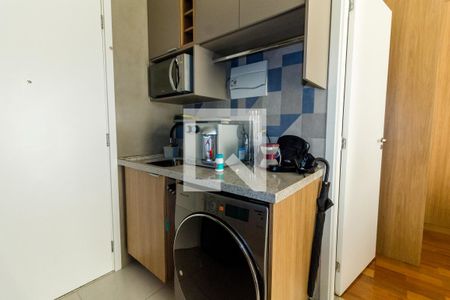 Cozinha de kitnet/studio à venda com 1 quarto, 27m² em Ferreira, São Paulo