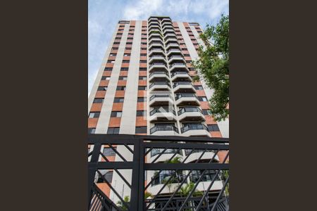 Apartamento à venda com 115m², 3 quartos e 2 vagasFachada