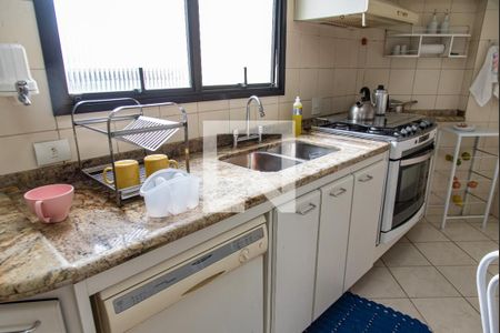 Apartamento à venda com 115m², 3 quartos e 2 vagasBanheiro