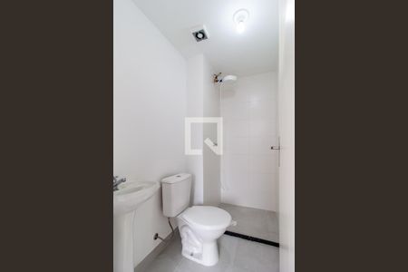 Studio para alugar com 29m², 1 quarto e 1 vaga Studio para alugar com 29m², 1 quarto e 1 vagaBanheiro Social