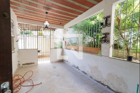 Casa à venda com 206m², 3 quartos e sem vagaÁrea de Serviço