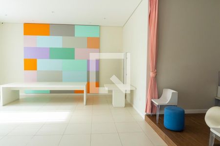 Apartamento à venda com 83m², 2 quartos e 1 vagaÁrea comum