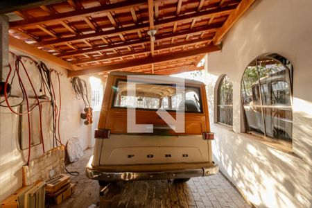 Casa à venda com 400m², 3 quartos e 4 vagasGaragem