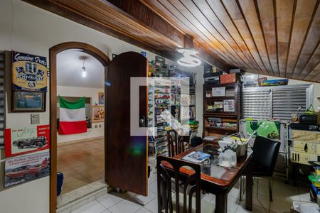 Casa à venda com 400m², 3 quartos e 4 vagasEscritório