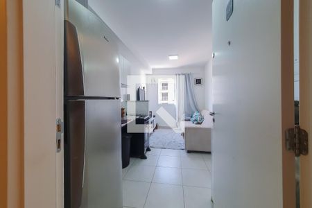 Entrada de apartamento para alugar com 1 quarto, 30m² em Cambuci, São Paulo