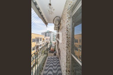 Apartamento à venda com 70m², 2 quartos e 1 vagaVaranda