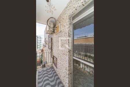 Apartamento à venda com 70m², 2 quartos e 1 vagaVaranda