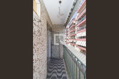 Apartamento à venda com 70m², 2 quartos e 1 vagaVaranda