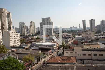 Apartamento à venda com 40m², 2 quartos e sem vagaSacada