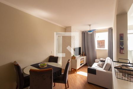 Sala de apartamento para alugar com 2 quartos, 45m² em Campo Grande, Rio de Janeiro